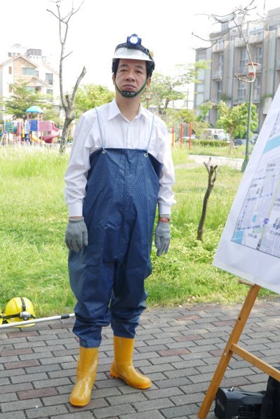 _(ti)LهQbHԎ(du)뱱^(q)ˮ(lin)ψ(bo) Sz